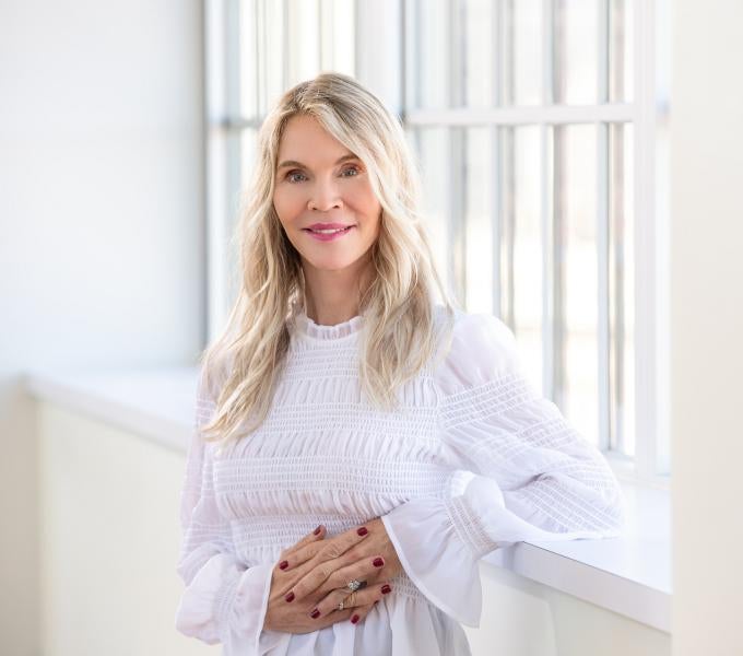 Headshot of Lisa Nelson